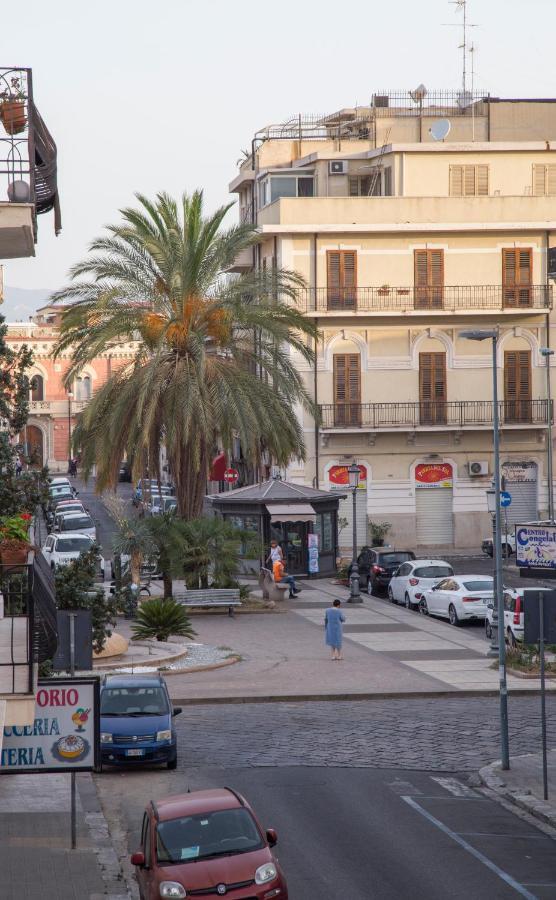 La Casa Di Nausicaa - Vespero Lejlighed Reggio di Calabria Eksteriør billede